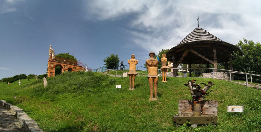 Що подивитися в Опішні