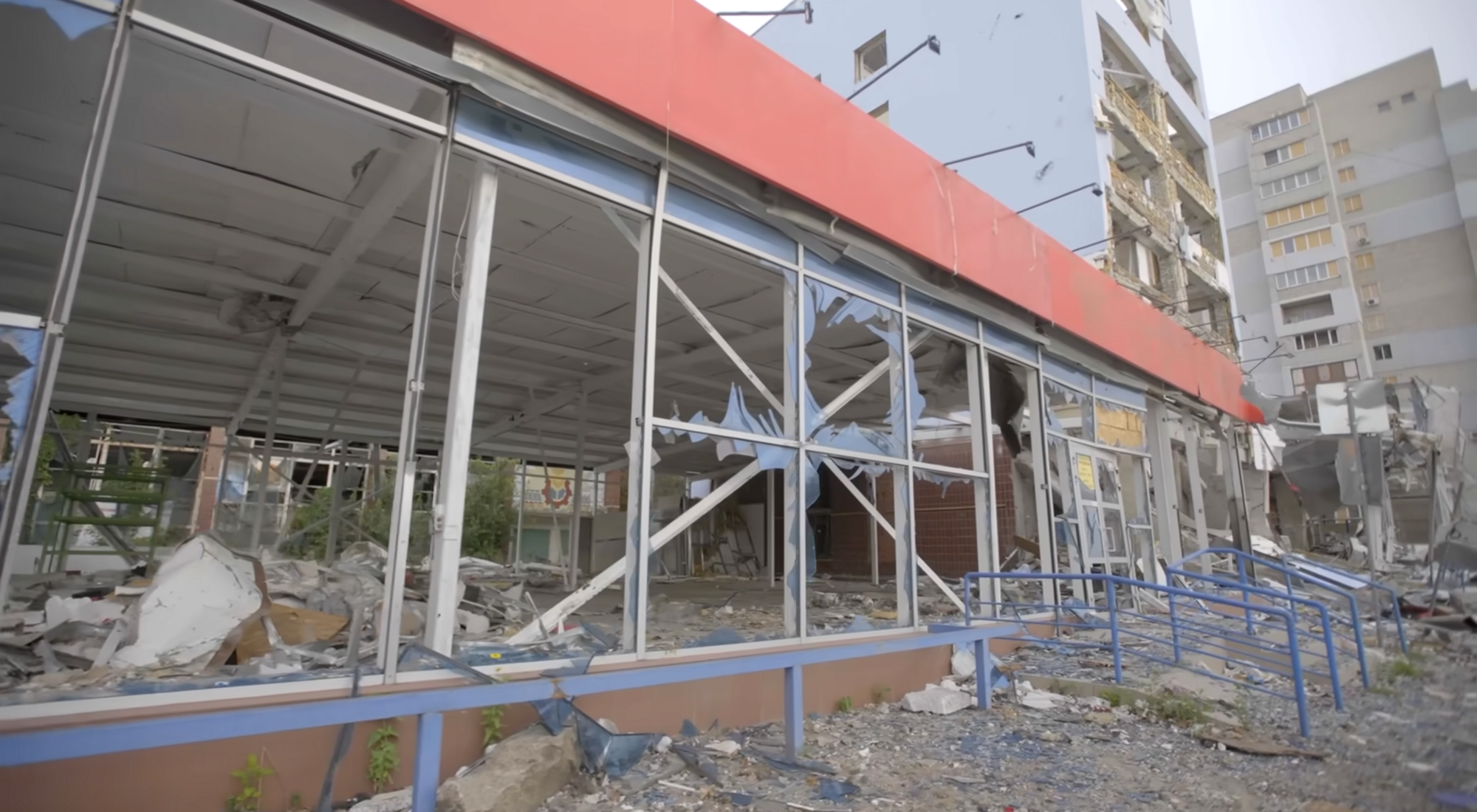 Найпопулярніший у світі YouTube-блогер оскандалився через Україну та підлизався до Росії: що не так із його новим відео