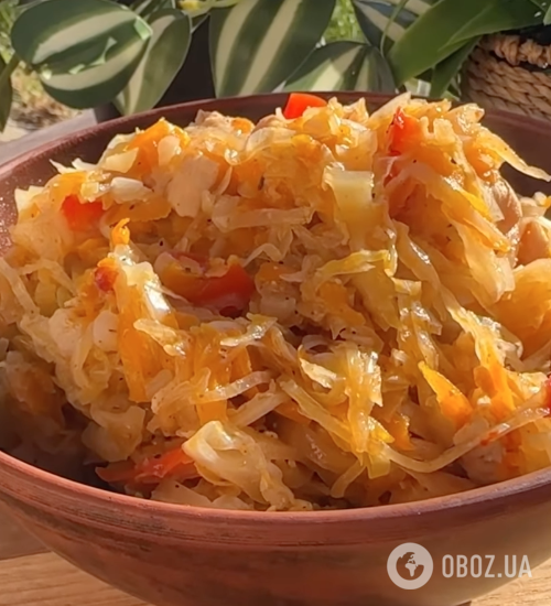 Как вкусно приготовить тушеную капусту: делимся легким рецептом бюджетного блюда