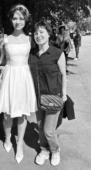 "Каждый ее урок был наполнен теплом": Россия ударом по Днепропетровщине убила учительницу музыки. Фото