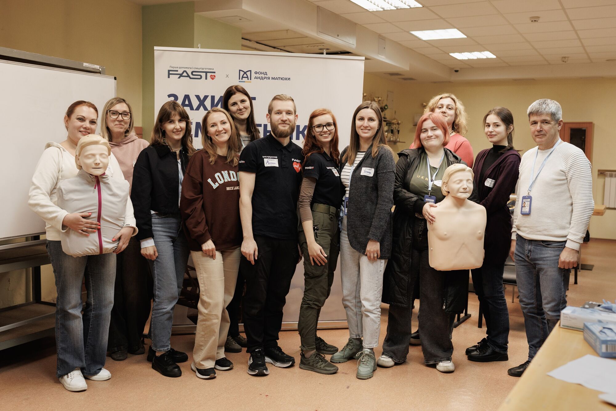 Фонд Андрея Матюхи продолжает обучать украинских энергетиков домедицинской помощи: очередной тренинг прошел в Киеве
