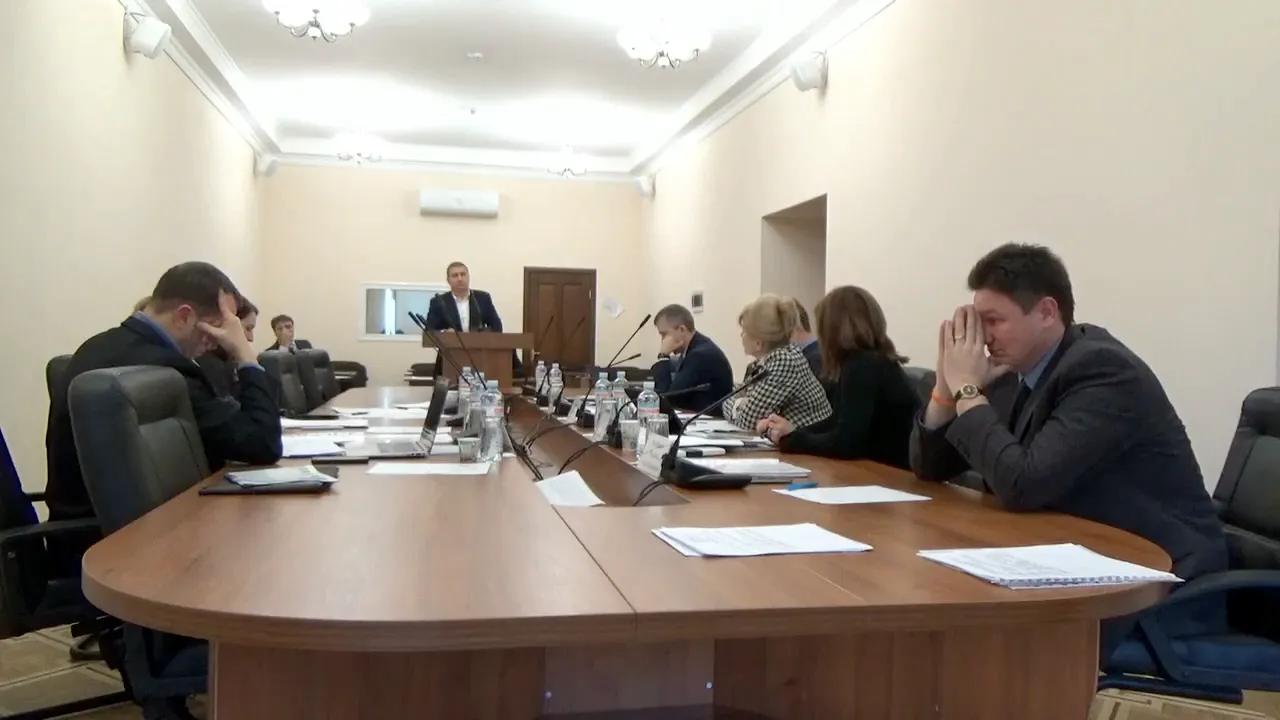 "Рекетир, боєць батальйону "Страус" та фанат російських серіалів": що відомо про полковника ЗСУ Валентина Манька