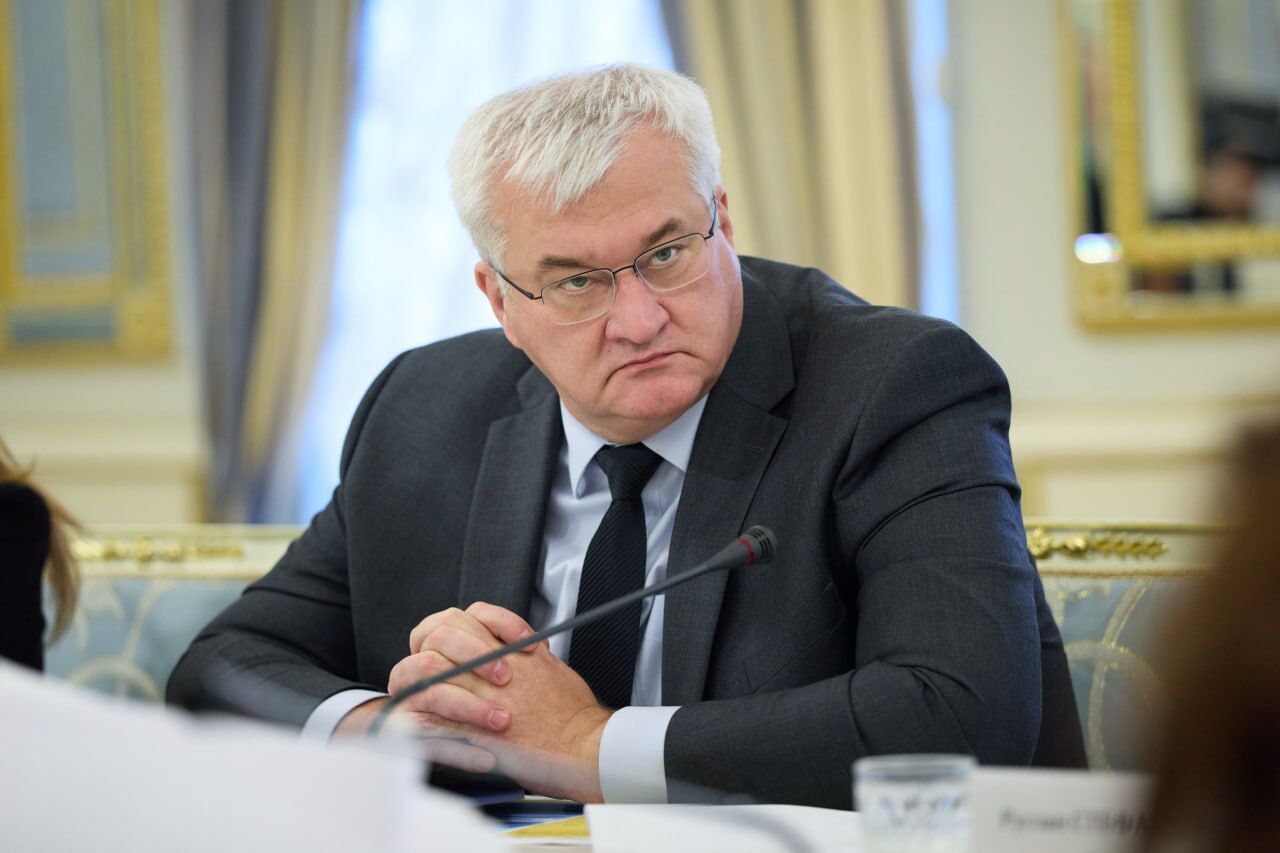 Глава МИД Украины Андрей Сибига на совещании с президентом 28 октября