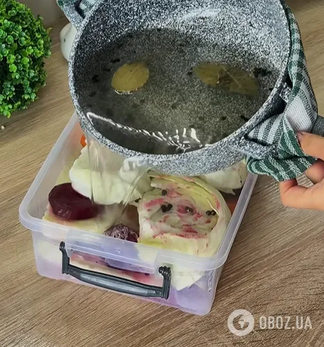 Обов'язково приготуйте цієї осені: смачна капуста "Пелюстка" з морквою та буряком