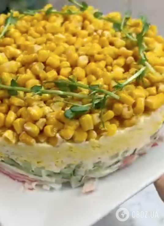 Салат із крабових паличок "Афродіта": рецепт страви для святкового столу