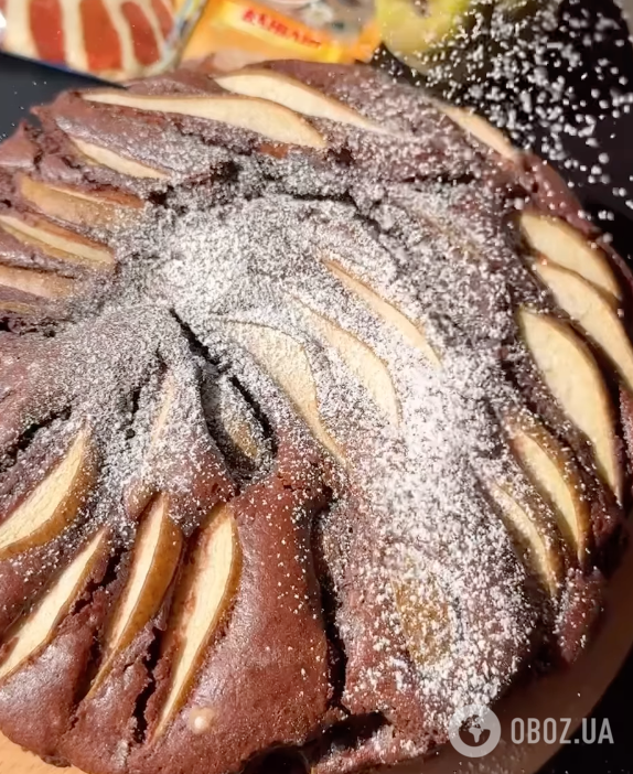 Шоколадний пиріг із грушами: рецепт найсмачнішої домашньої випічки до чаю