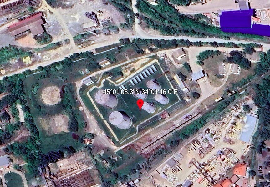 В окупованому Криму атаковано нафтобази в Гвардійському і Сімферополі. Фото і відео