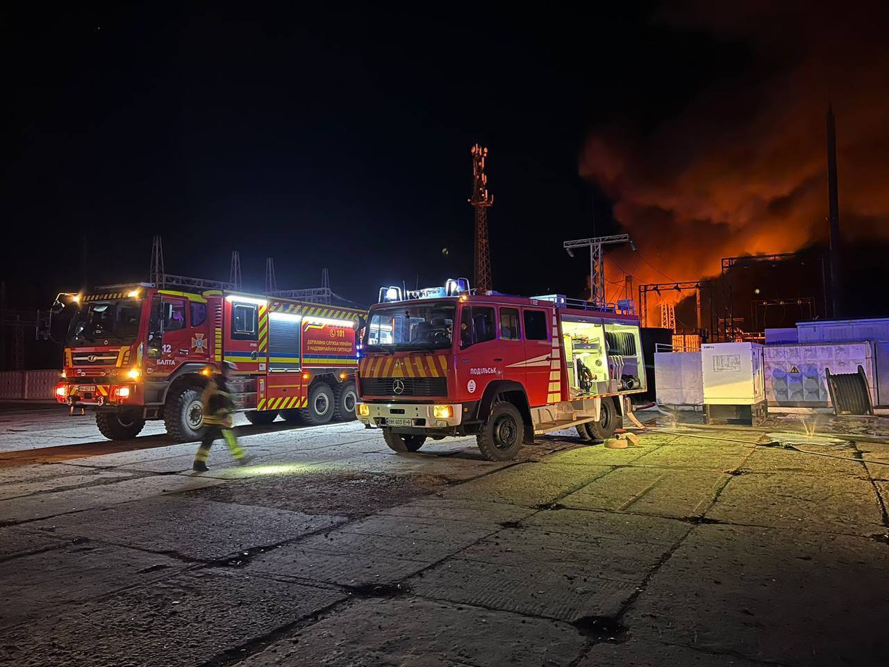 Захисники неба над Україною знешкодили 93 зі 126 ворожих дронів: є влучання на десяти локаціях