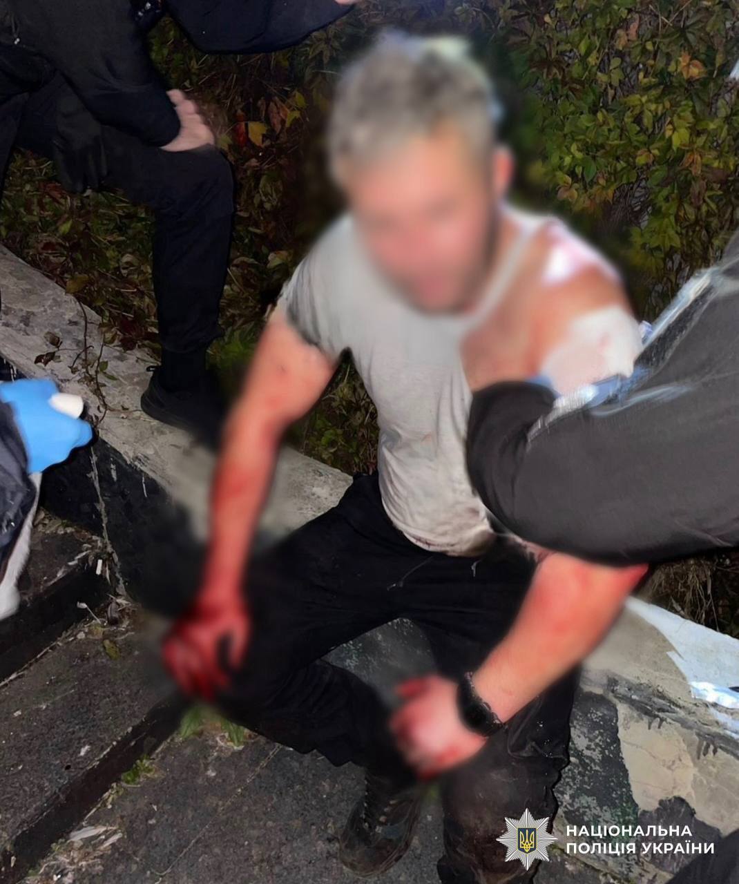 В центре Киева конфликт между двумя прохожими завершился жестоким убийством. Подробности и фото