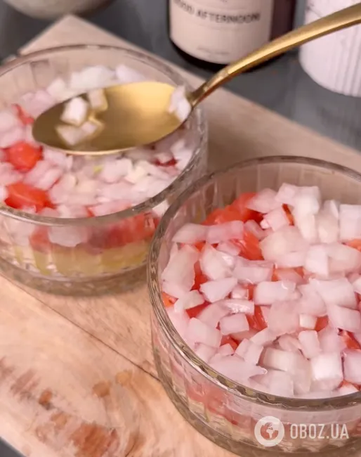 "Шуба" по-королівськи без оселедця: рецепт смачного салату для святкового столу