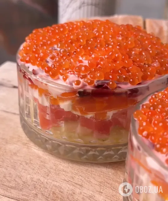 "Шуба" по-королівськи без оселедця: рецепт смачного салату для святкового столу