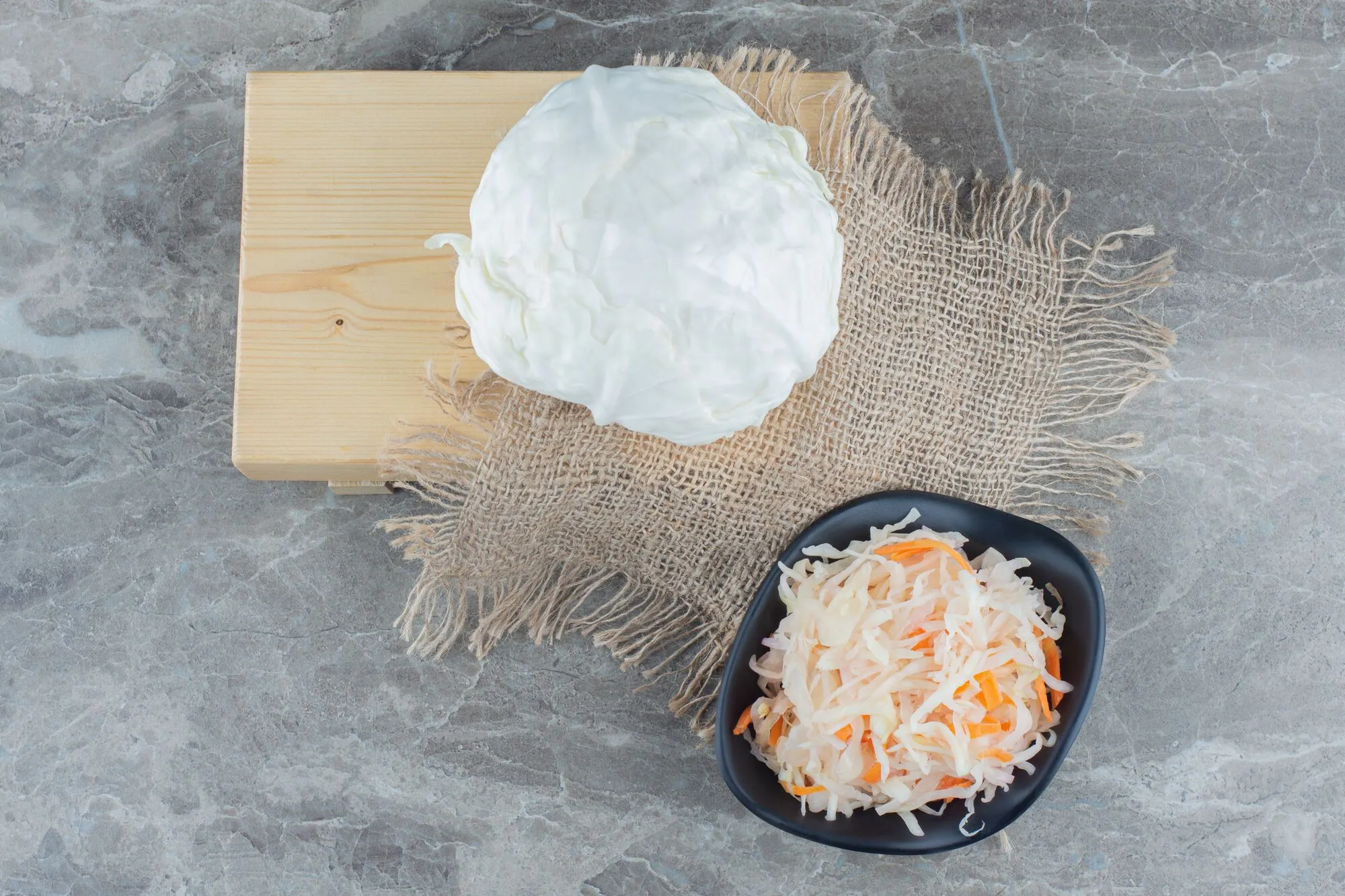 Без цього квашена капуста точно перебродить: що обов'язково потрібно зробити