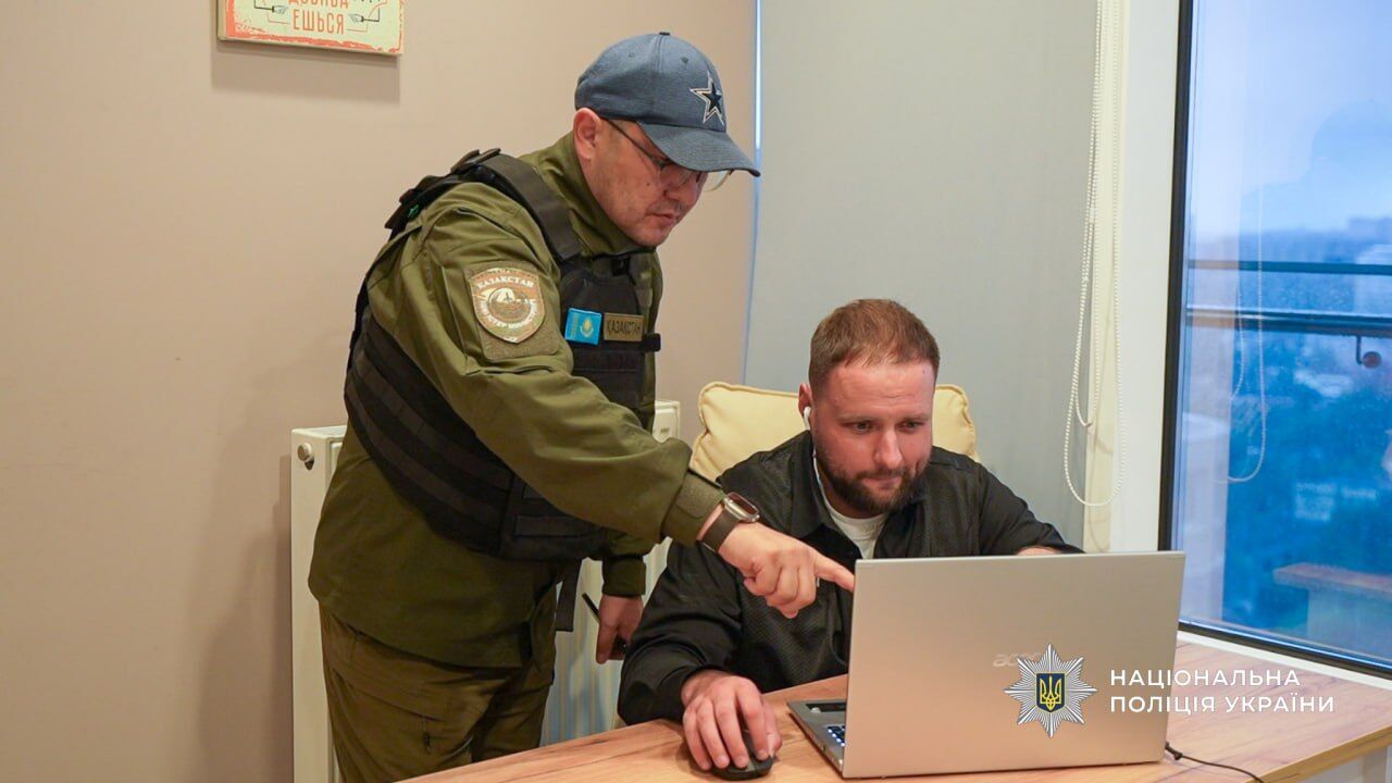 Деньги переводили на криптокошельки и тратили