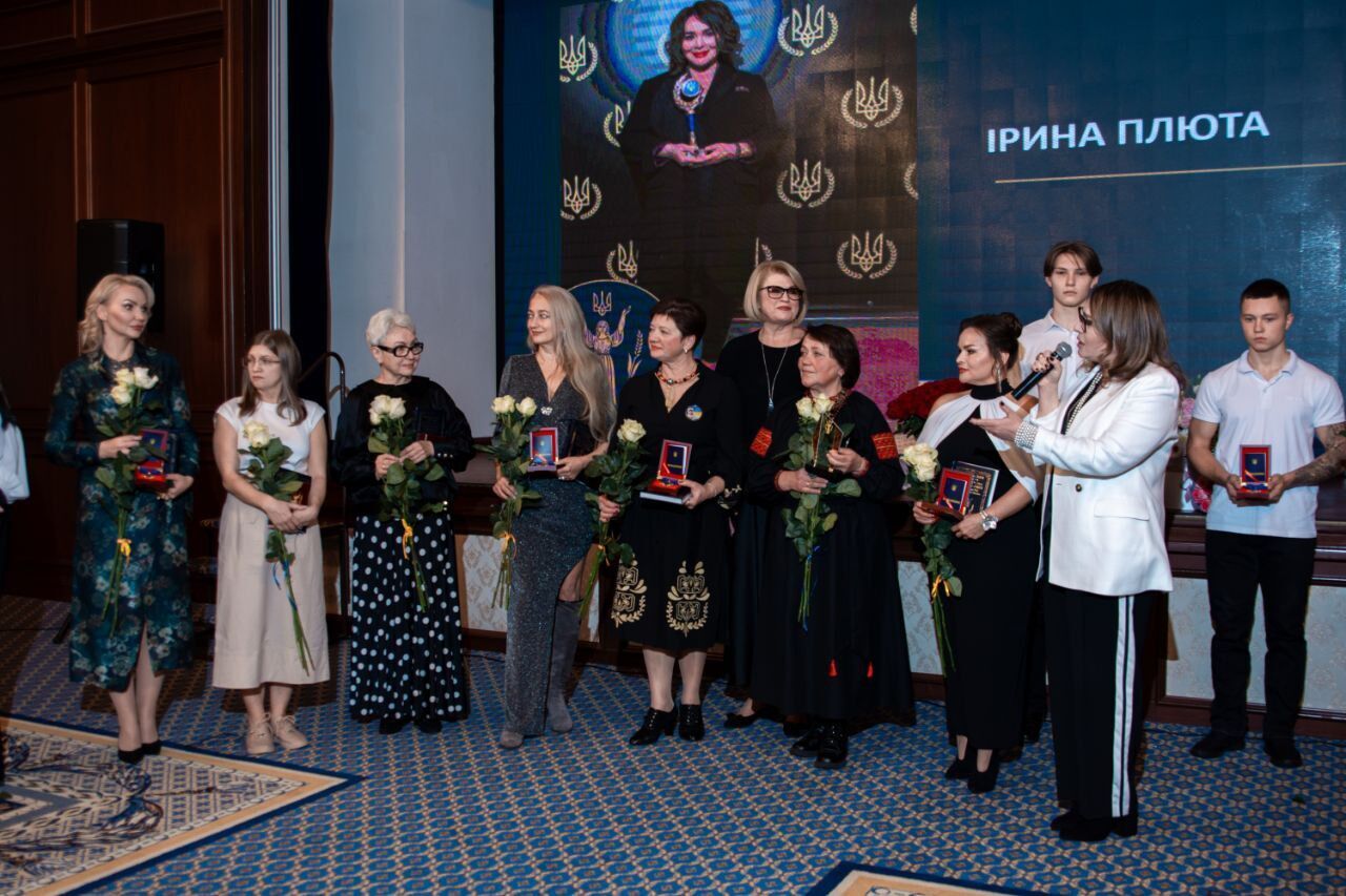 В Киеве состоялась презентация книги "Известные женщины Украины. Истории силы во время войны"