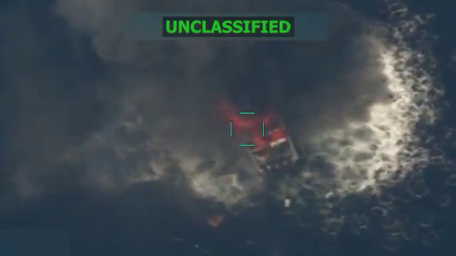 "Ми будемо переслідувати їх і знищувати": Пентагон заявив про удар по судну наркоторговців у Тихому океані. Відео
