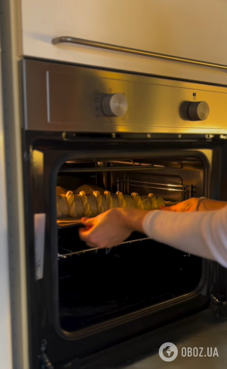 Багато маку і пухке тісто: як приготувати смачний солодкий рулет до чаю