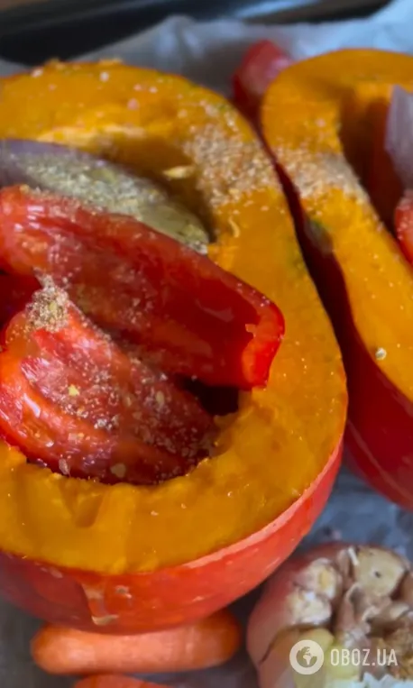 Осінній крем-суп з гарбузом для поживної вечері: що варто додати для пікантності