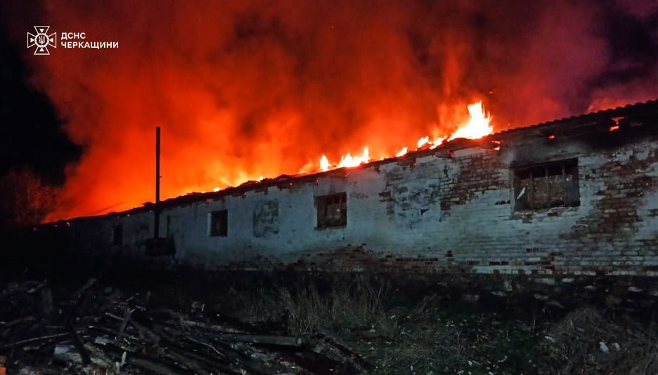 Понад 650 дронів і більш ніж пів сотні ракет: Зеленський розповів про наслідки нової атаки РФ на Україну. Відео