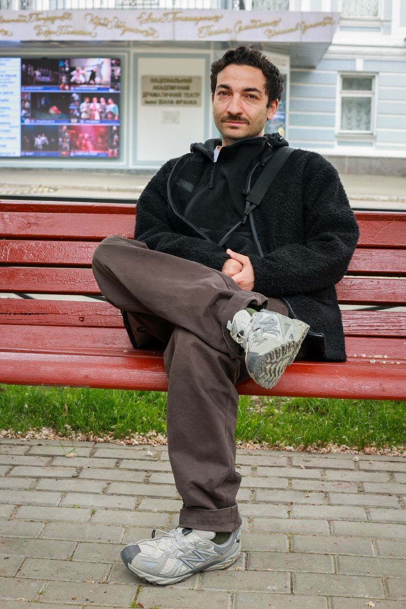 "TikTok знищить наш театр". Давид Петросян – про алергію на акторські династії, круті вистави, де немає буму, та колег, що мовчать про війну