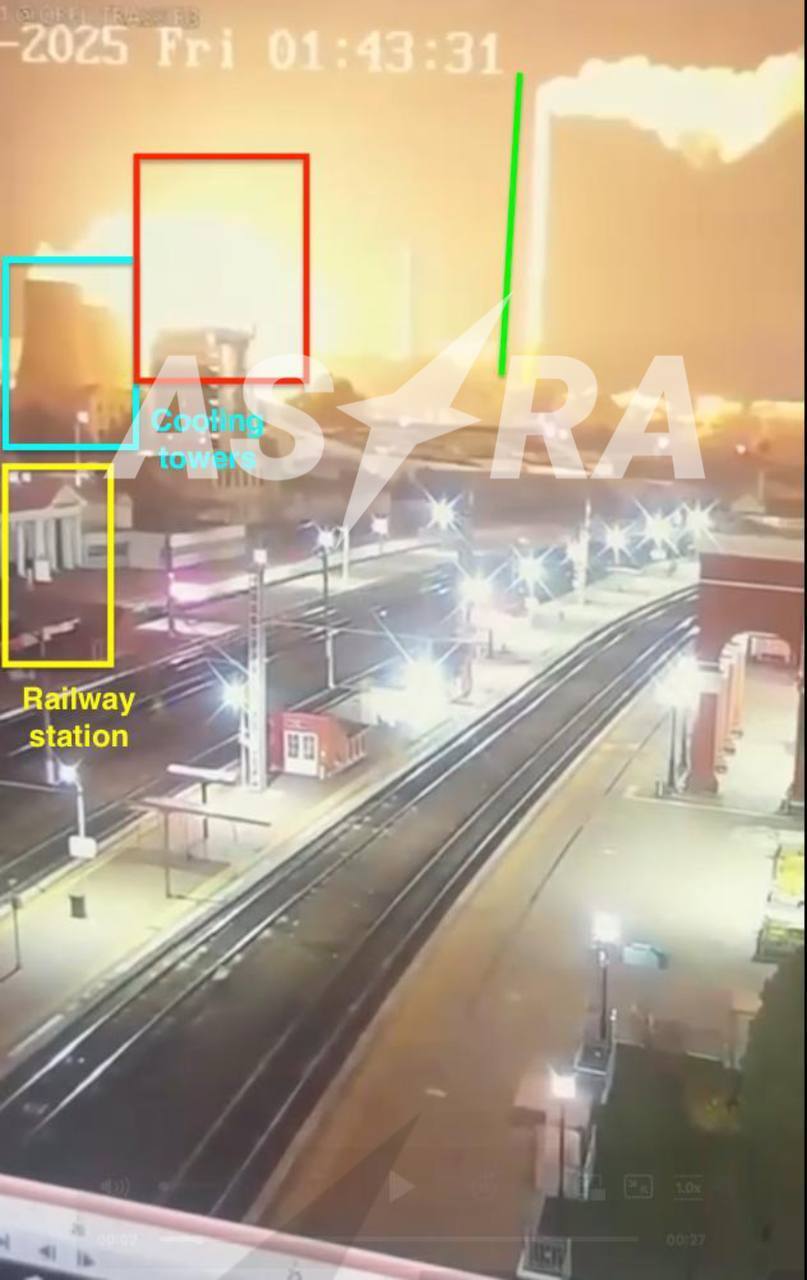 У російському Орлі після атаки міста дронами зникло світло