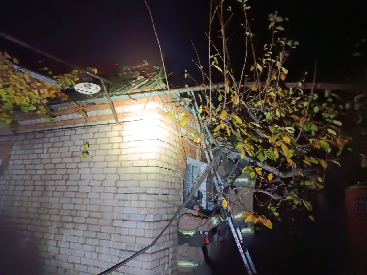 Россия ночью атаковала Украину 146 средствами воздушного нападения: силы ПВО сбили баллистическую ракету и 107 БпЛА