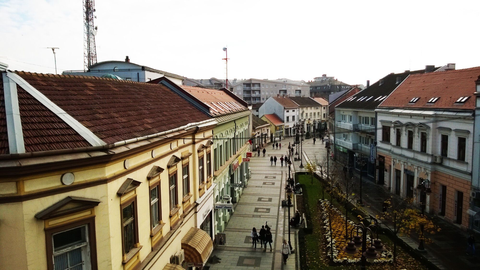 Якою країною керують одразу три президенти: чому так вийшло