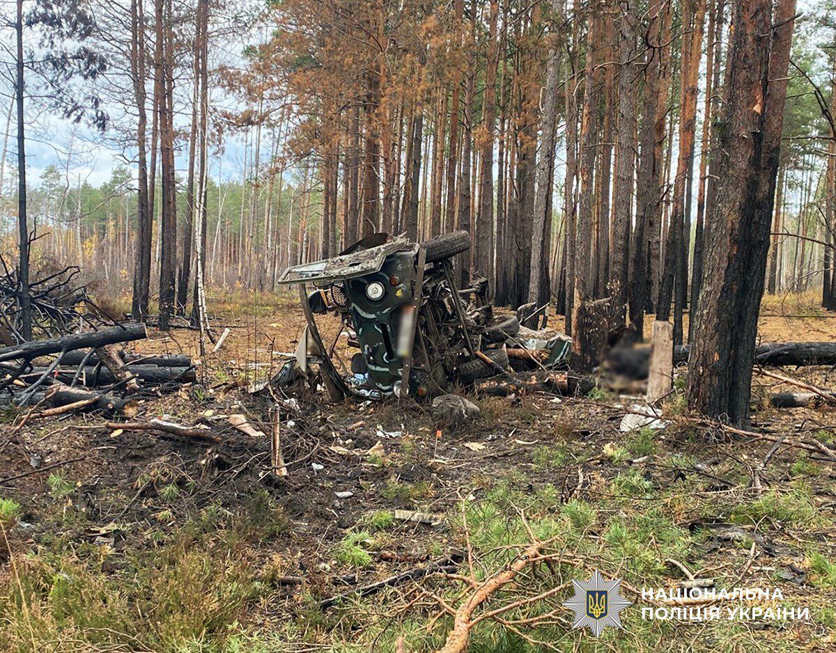 У прикордонні Житомирщини підірвались автівки: загинуло пʼятеро людей, є травмовані. Фото