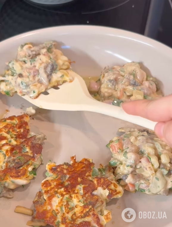 Соковиті рублені курячі котлети з грибами: смачніші, ніж класичні