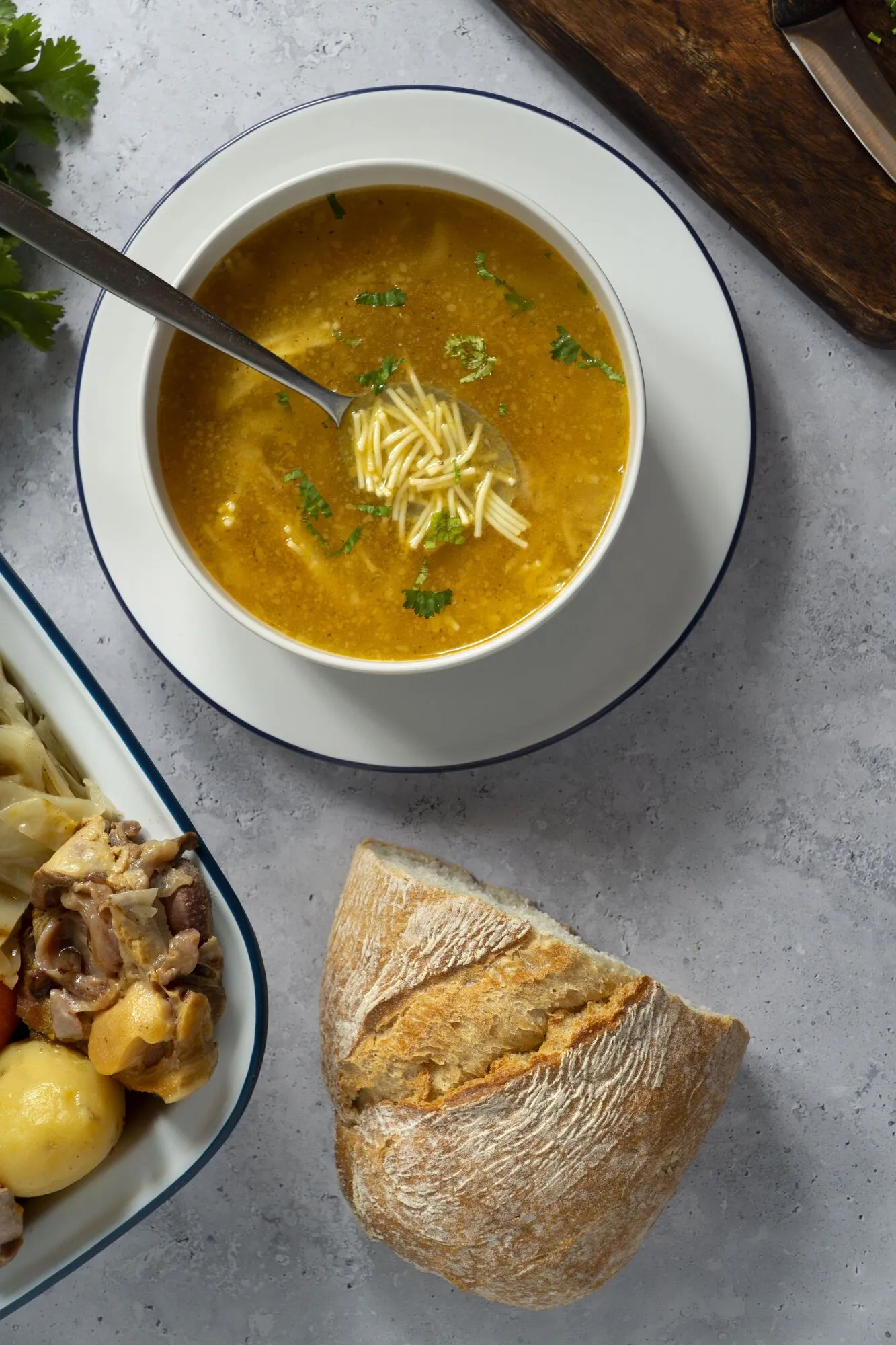 Как сварить суп, чтобы вермишель не разваривалась: бульон больше не будет мутным