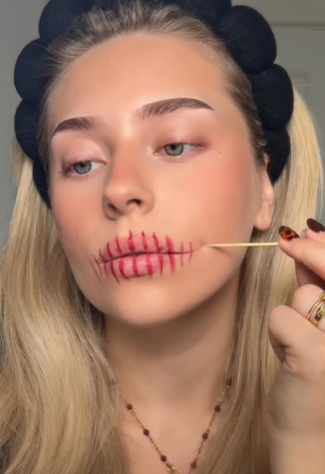 Геловін 2025: прості, але гарні ідеї для макіяжу