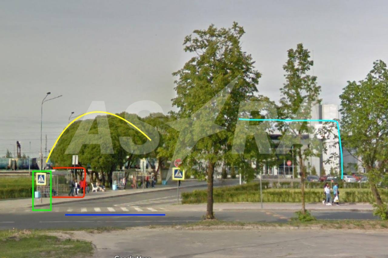 В России после атаки беспилотников вспыхнул один из крупнейших НПЗ в Ленинградской области. Фото и видео