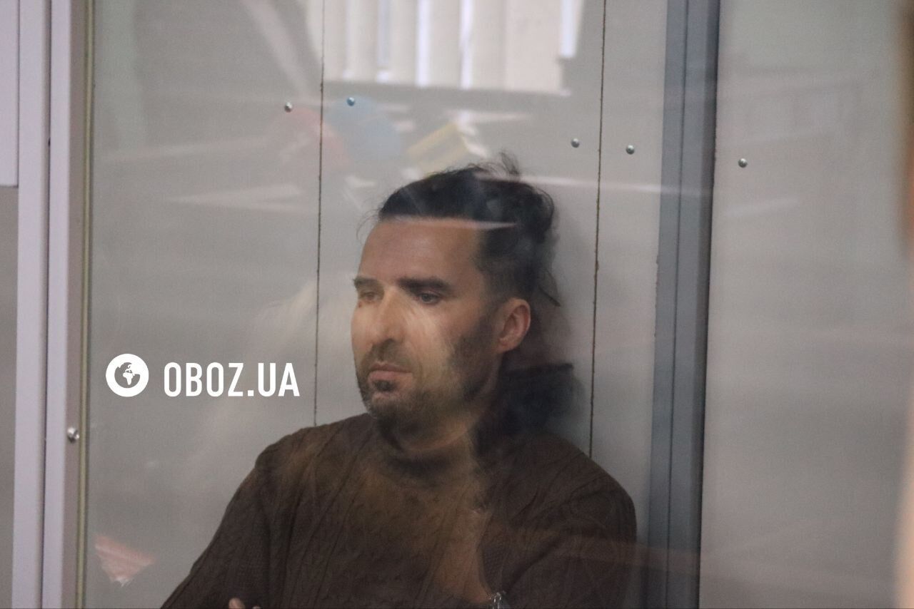 Жорстоко побив велосипедиста у Києві: суд обрав запобіжний захід водію Mercedes Хілику. Подробиці, фото й відео