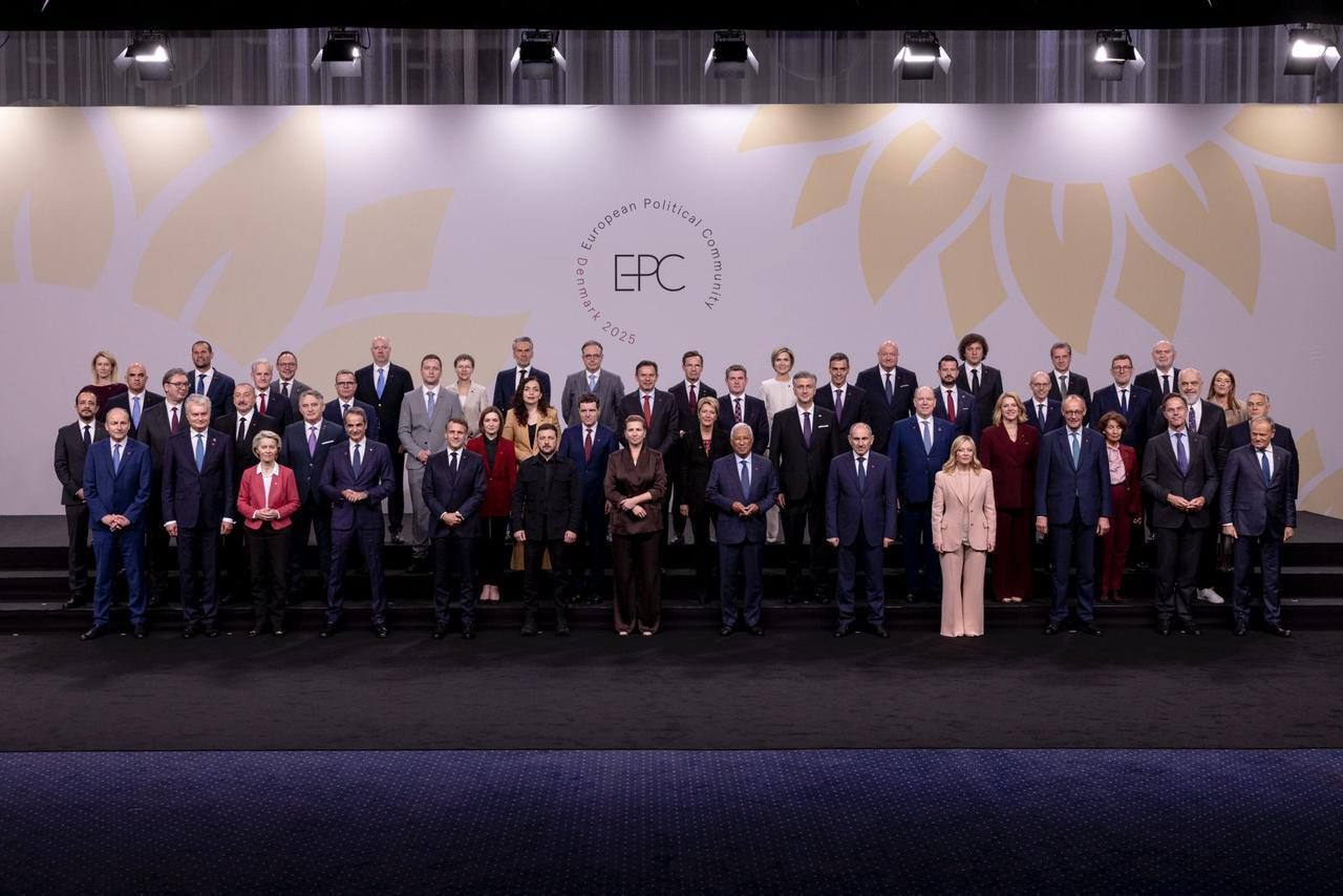 Зеленский назвал единственный ответ на вызовы, стоящие перед Европой