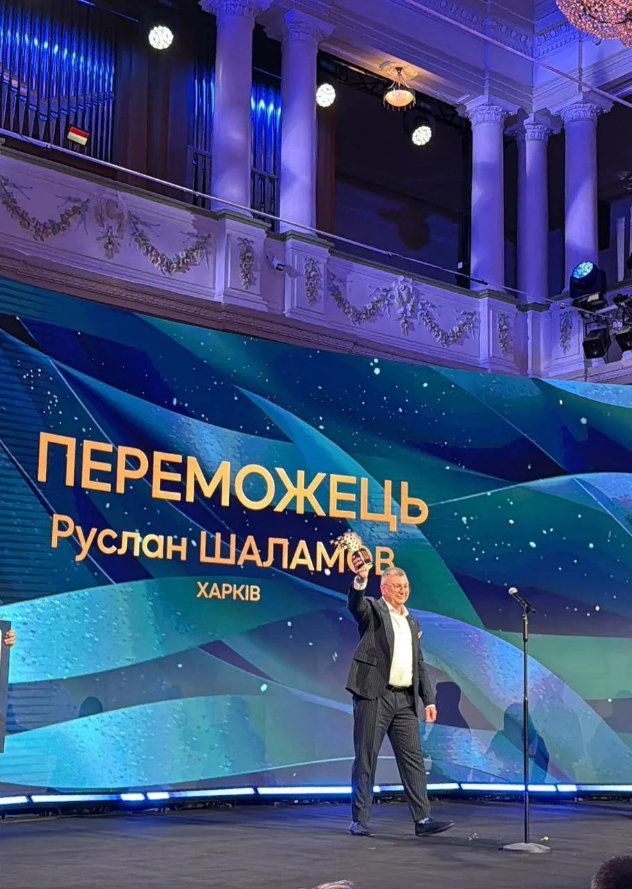 Названо найкращого вчителя України: хто такий Руслан Халамов, який переміг у Global Teacher Prize Ukraine 2025