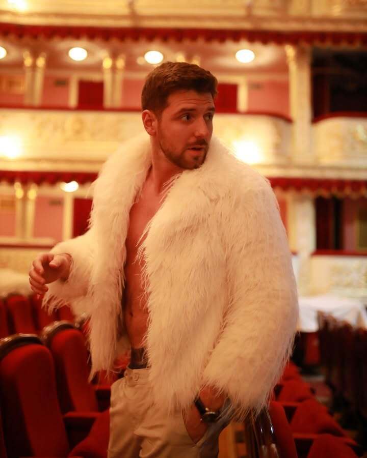 Ел сырую рыбу и сбросил 10 килограммов: украинский актер шокировал, на какие жертвы пришлось пойти ради роли в кино