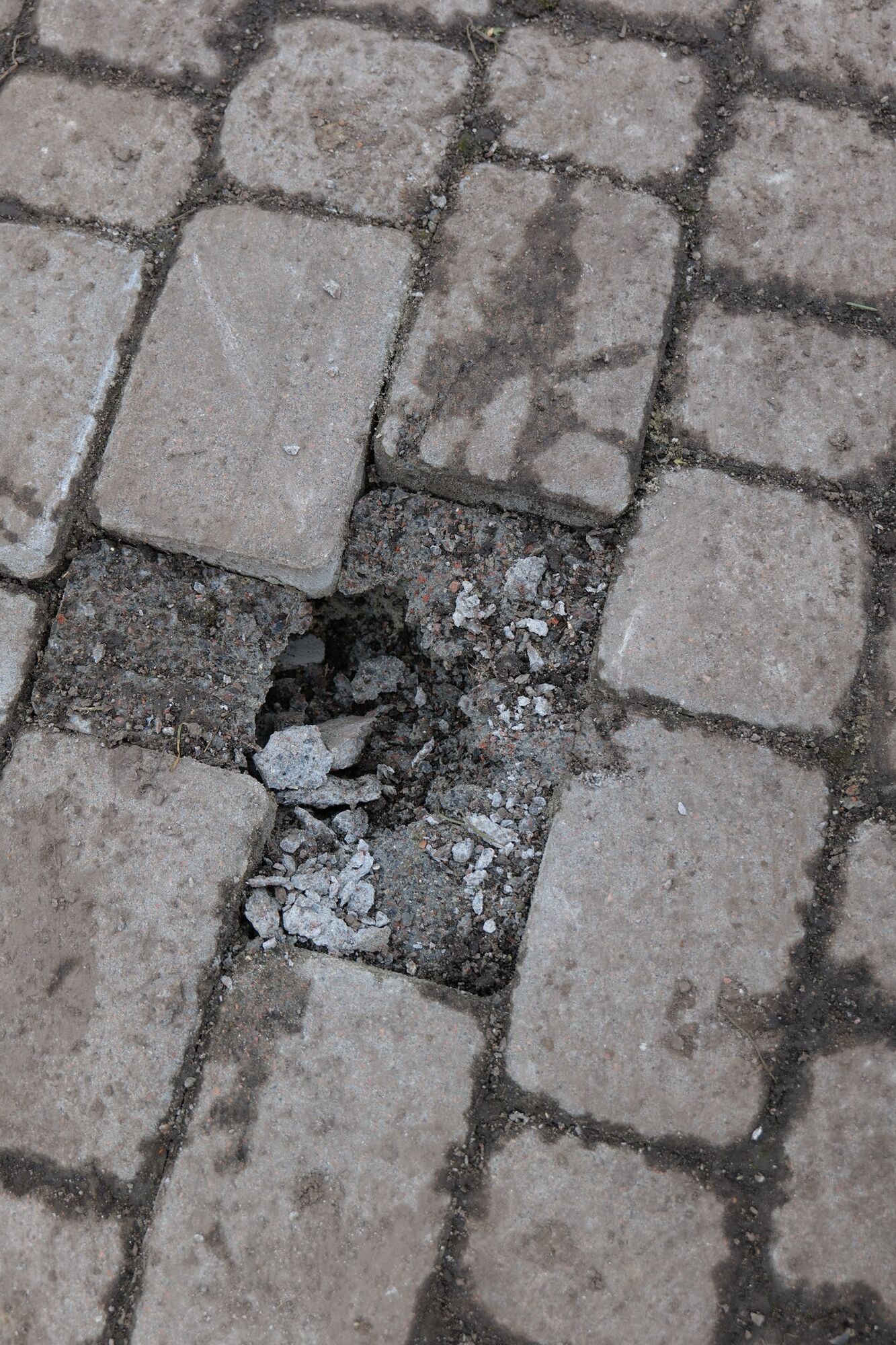 Почти разрушенная колокольня: во Львове в результате удара РФ поврежден храм Успения Пресвятой Богородицы. Фото