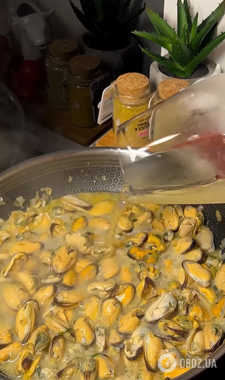 Найкращий рецепт мідій у вершковому соусі: так морепродукти ви ще не готували