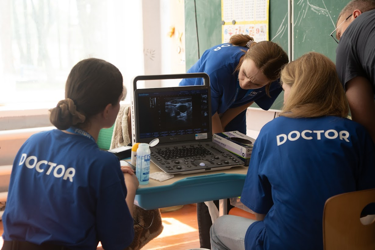 Рак молодшає. Чому рання онкодіагностика від FRIDA Ukraine у віддалених громадах життєво необхідна