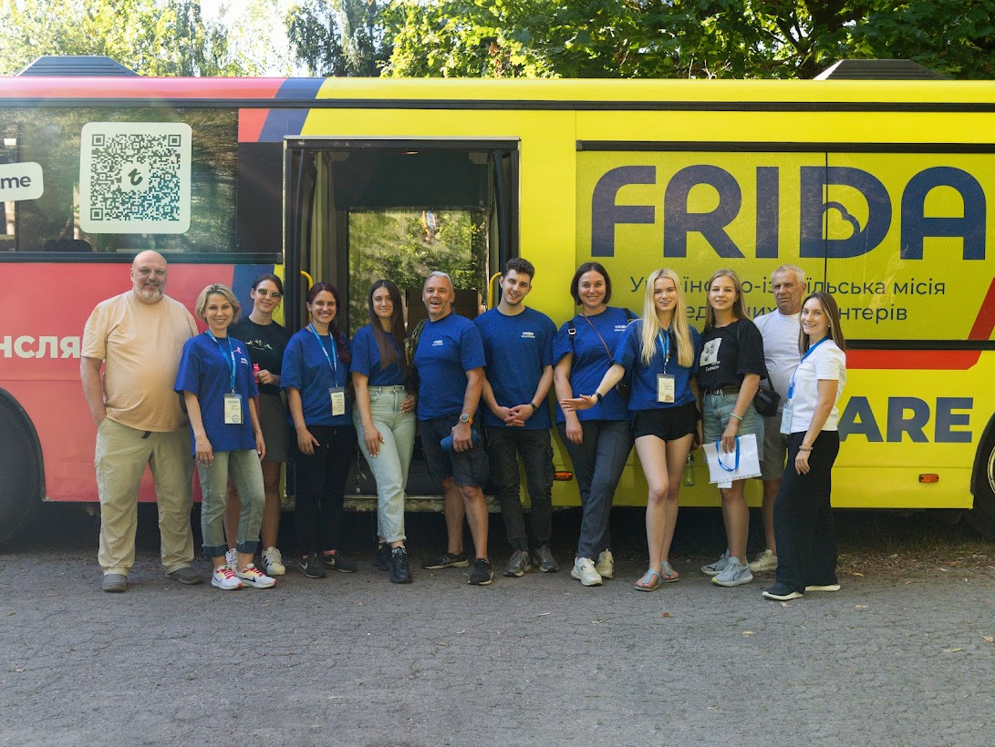 Рак молодшає. Чому рання онкодіагностика від FRIDA Ukraine у віддалених громадах життєво необхідна