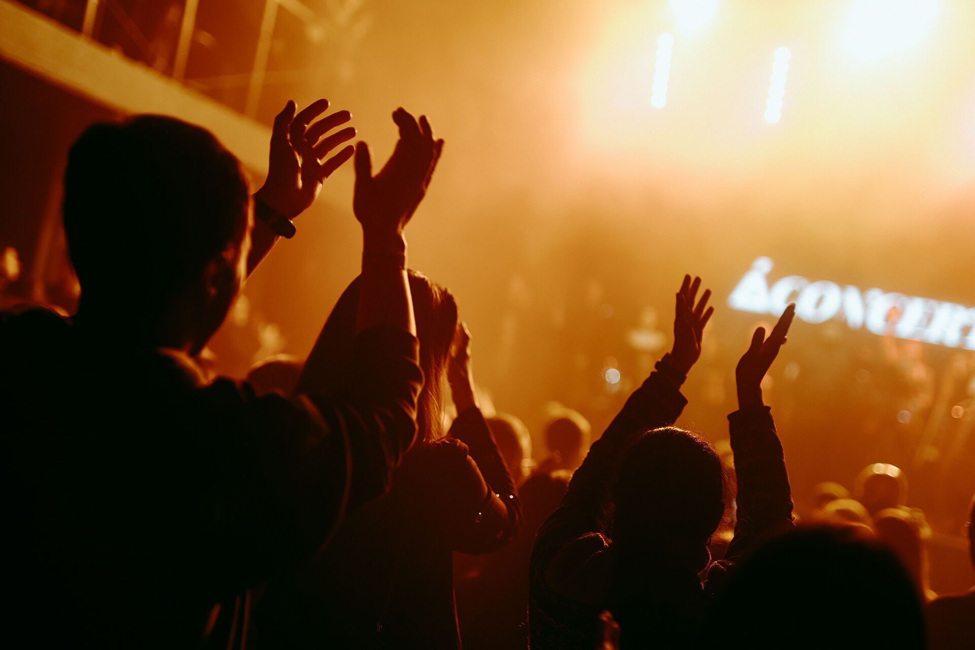 "Світові хіти" у виконанні симфонічного оркестру: ACONCERT проведе грандіозну подію у МЦКМ 23 жовтня