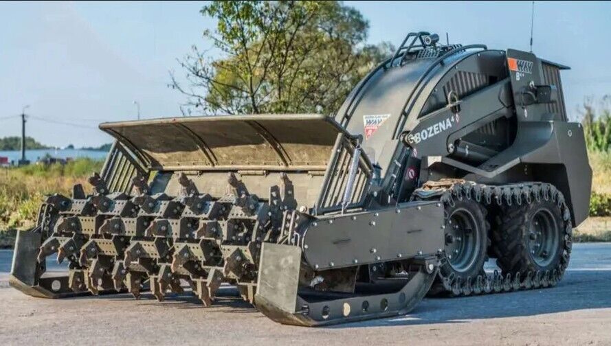 Словаччина передасть Україні 5 машин для розмінування Bozena: які характеристики техніки. Фото