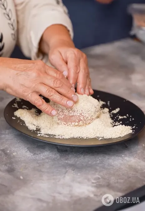 Вкусные фаршированные котлеты для сытного ужина: рецепт от Владимира Ярославского