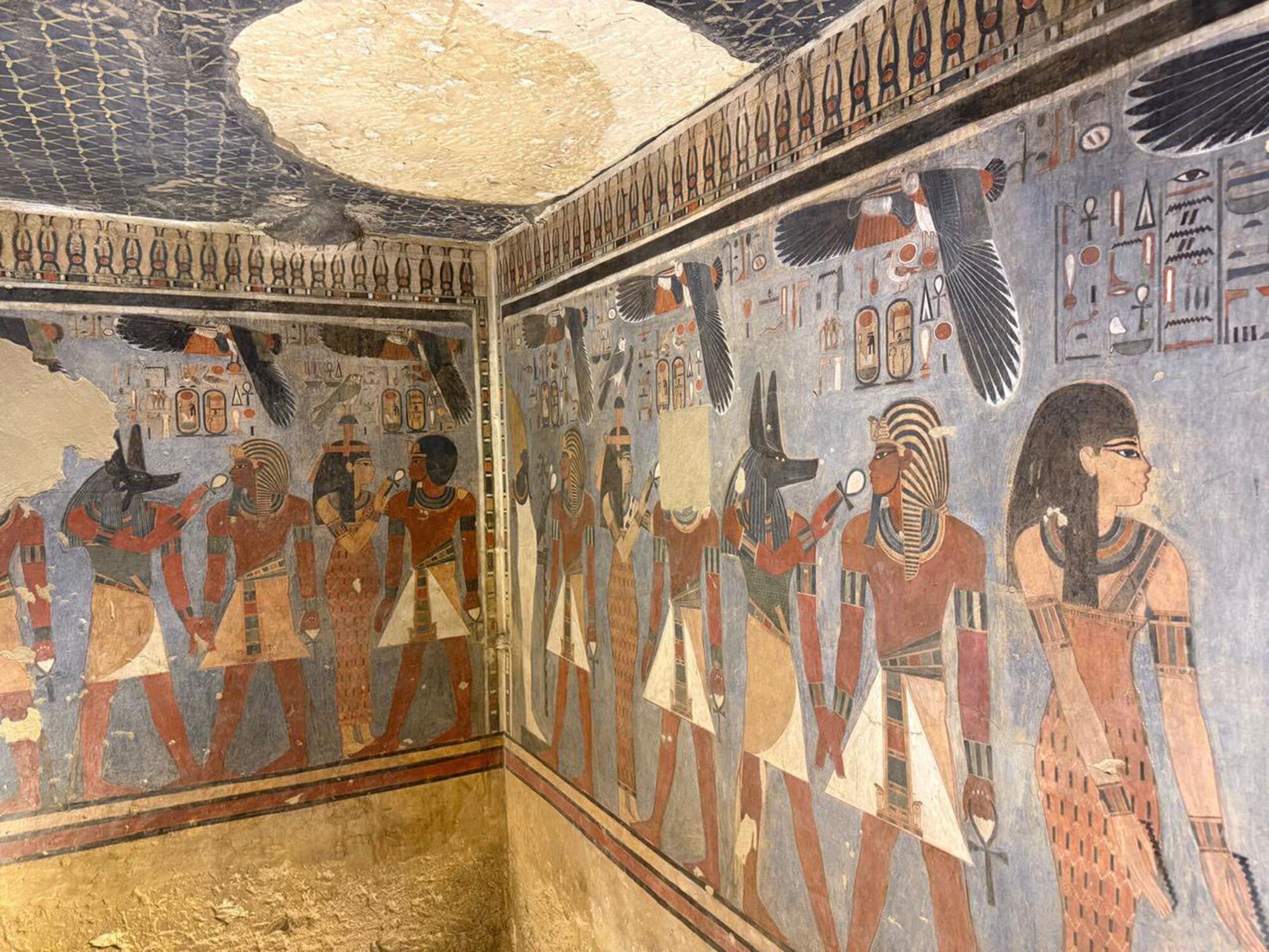 Реставрували цілих 20 років: в Єгипті відкрили гробницю фараона Аменхотепа ІІІ