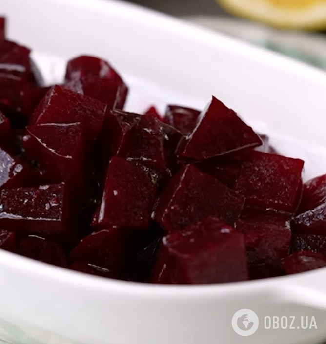 Полезный салат из свеклы с ароматным маслом: готовится на раз-два