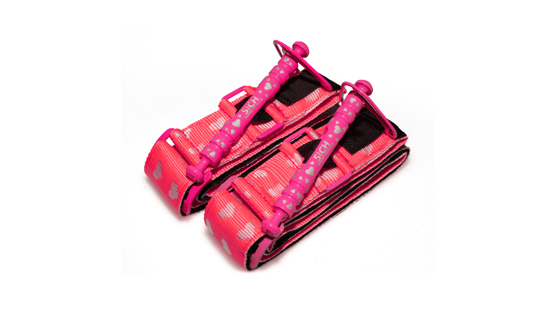 Можливість врятувати життя того, кого любиш: "СІЧ Україна" випустила лімітовану серію турнікетів із сердечками. Фото