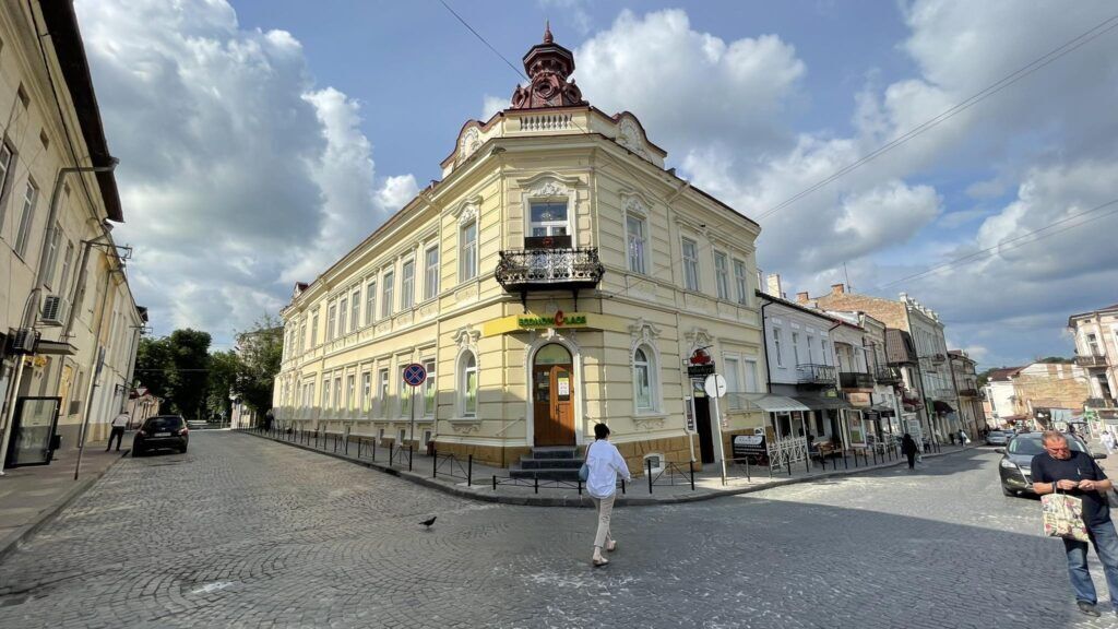 Куда поехать на один день рядом со Львовом