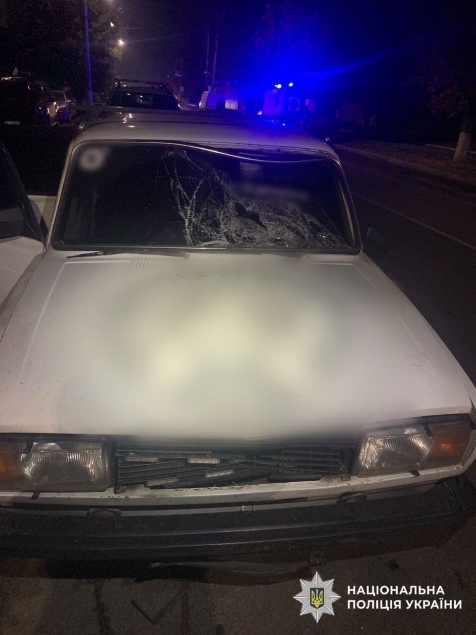 На Киевщине несовершеннолетний водитель на пешеходном переходе сбил ребенка. Подробности и фото