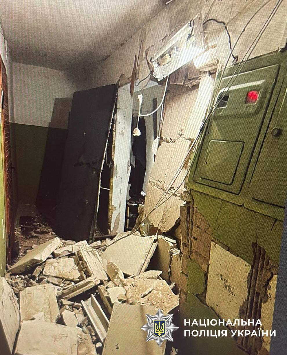У Києві стався вибух у багатоповерхівці, є загиблий і поранений: усі подробиці. Відео