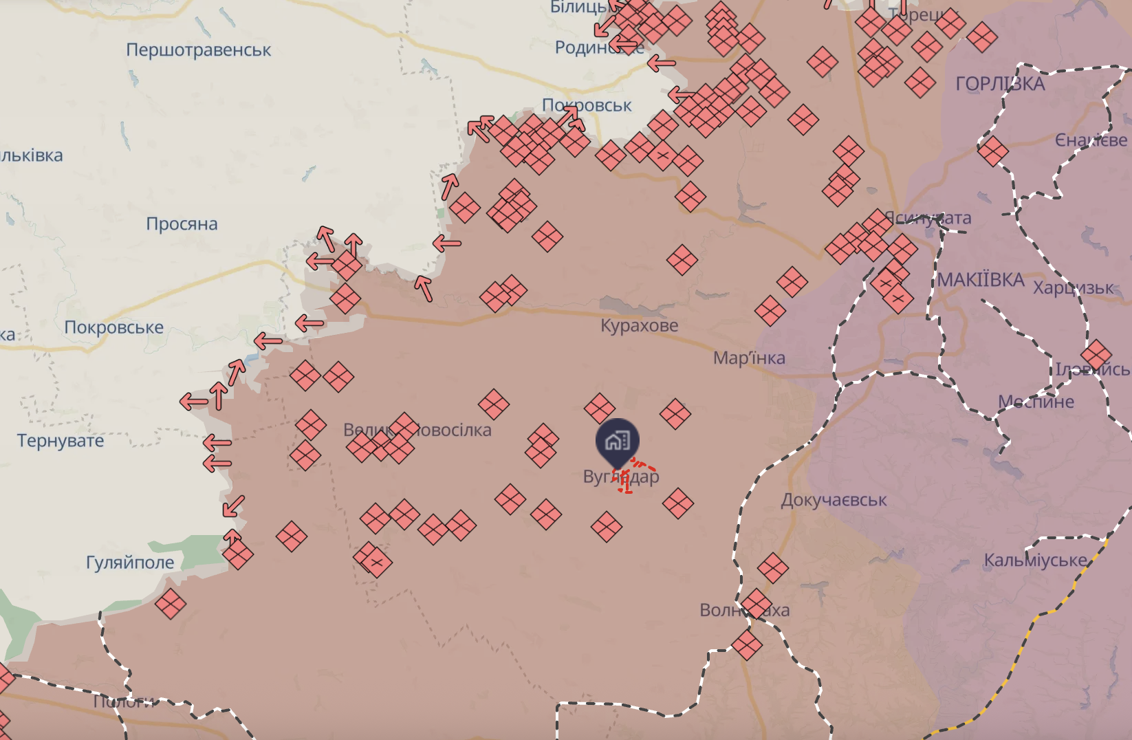 Из 14 тысяч осталось 24 человека: оккупанты устроили "праздник освобождения" в разрушенном Угледаре. Фото