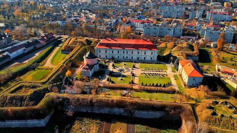 Что посмотреть в Золочеве